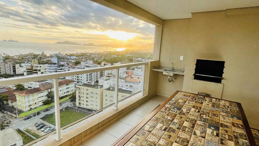Casas e apartamentos de temporada para 6 pessoas, com jardim e vista e ainda piscina and sauna em Tortuga (Guarujá)