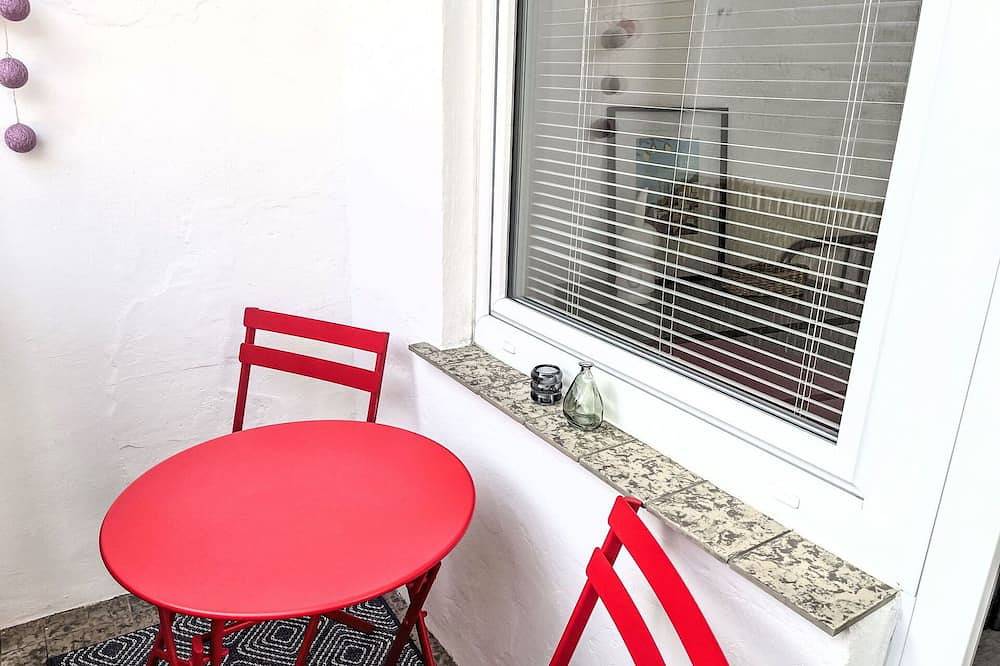Entire apartment, Lovely apartment for 5 guests with Wifi, Tv, balcony and parking in Siegburg, Rhein-Sieg-Kreis