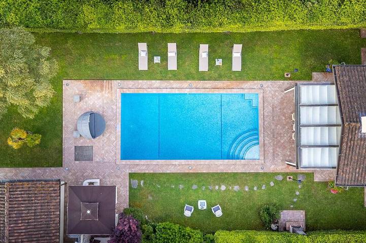 Villa per 7 persone, con giardino in Pietrasanta