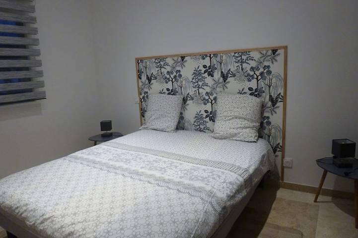 Appartement de vacances pour 4 personnes, avec Jacuzzi et Terrasse ainsi que Jardin et Piscine en Gironde - 2