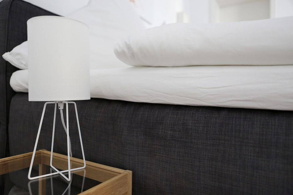 Entire apartment, Swine Studio Scene Kiez Mitte Prenzlauer Berg Mauerpark 1-4 P. in Mitte Berlin, Berlin