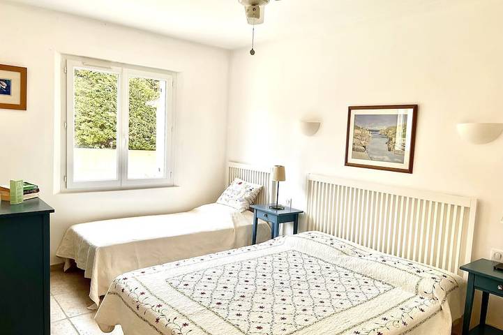 Bella villa con piscina privata immerso nei giardini in Boulouris, Saint-Raphael Varo