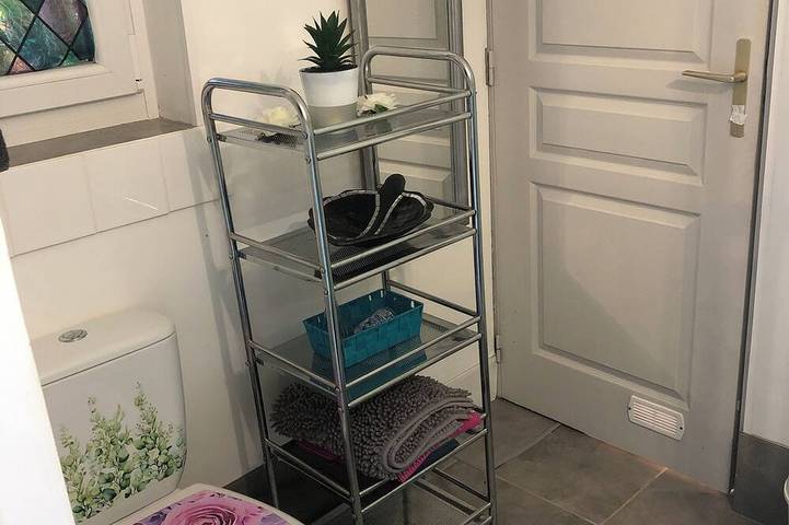 Gîte pour 2 personnes, avec jardin et terrasse à Chatuzange-le-Goubet - 4