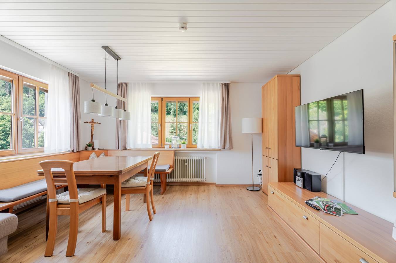 Ganze Wohnung, Ferienwohnung 'Bergfranzenhof' mit Gemeinschaftsterrasse, Balkon und Wlan in Oppenau, Mittlerer Schwarzwald