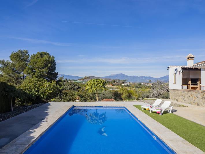 Casa rural para 8 personas, con balcón y jardín en Valle del Guadalorce - 4