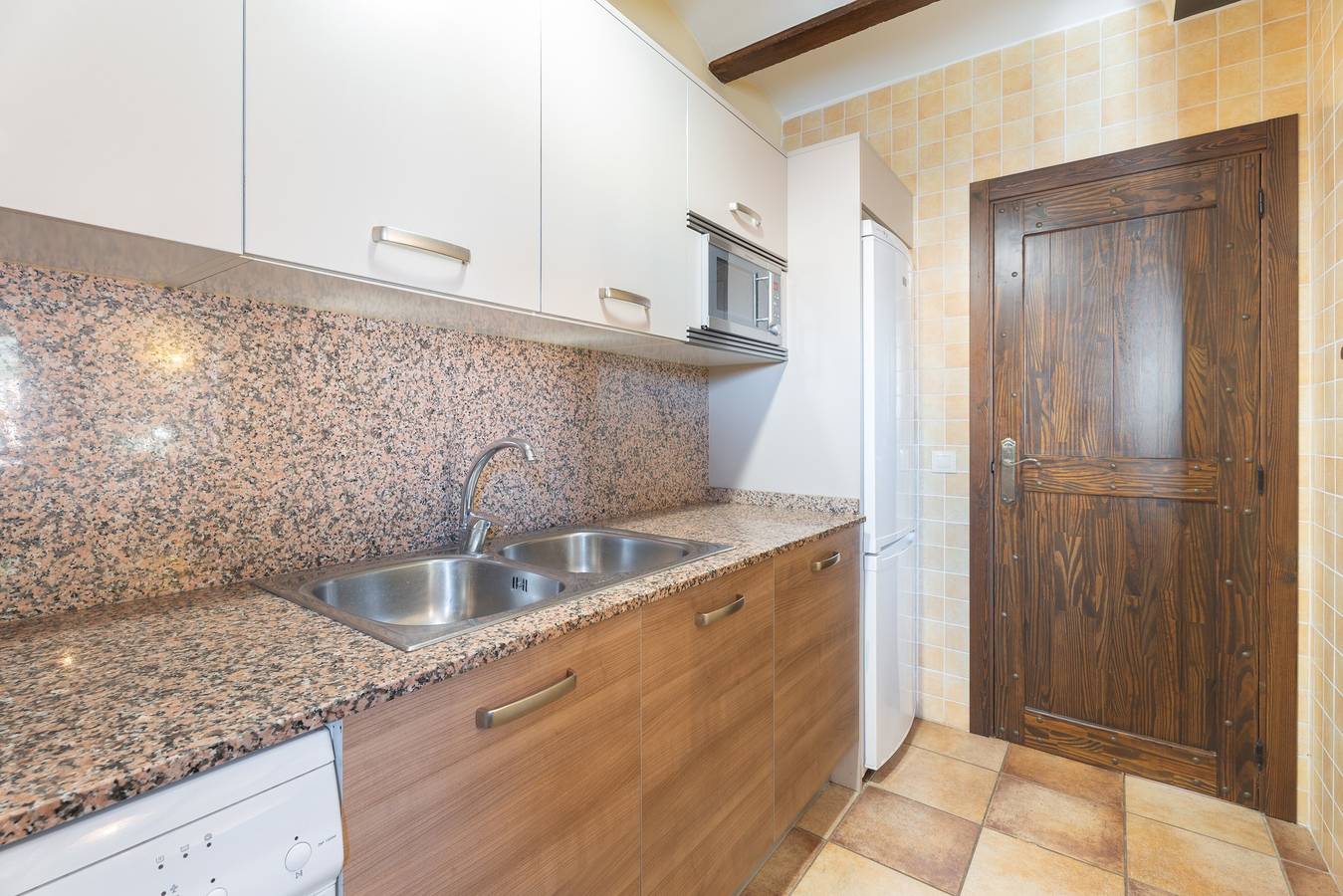 Ganze Wohnung, Ferienwohnung "Casa El Cojo 2C" mit Bergblick, Balkon und Wlan in Alcalá de la Selva, Teruel und Umgebung