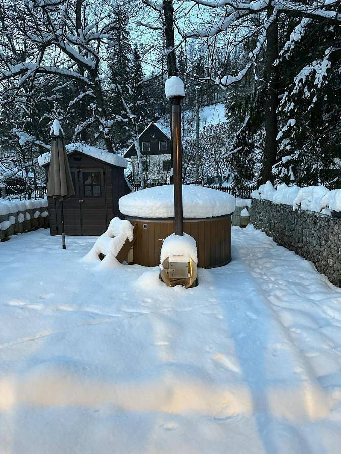 Chalet für 8 Personen, mit Whirlpool und Terrasse sowie Garten und Sauna in der Slowakei - 4