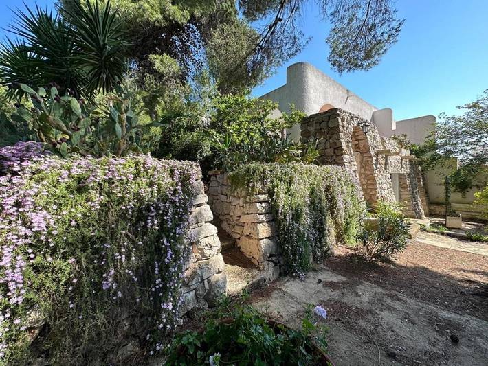 Villa pour 5 personnes, avec terrasse et piscine ainsi que jardin et vue dans Santa Maria di Leuca - 4