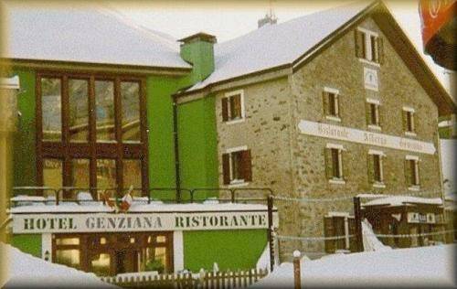 Hôtel pour 3 personnes, avec terrasse dans Col Du Stelvio