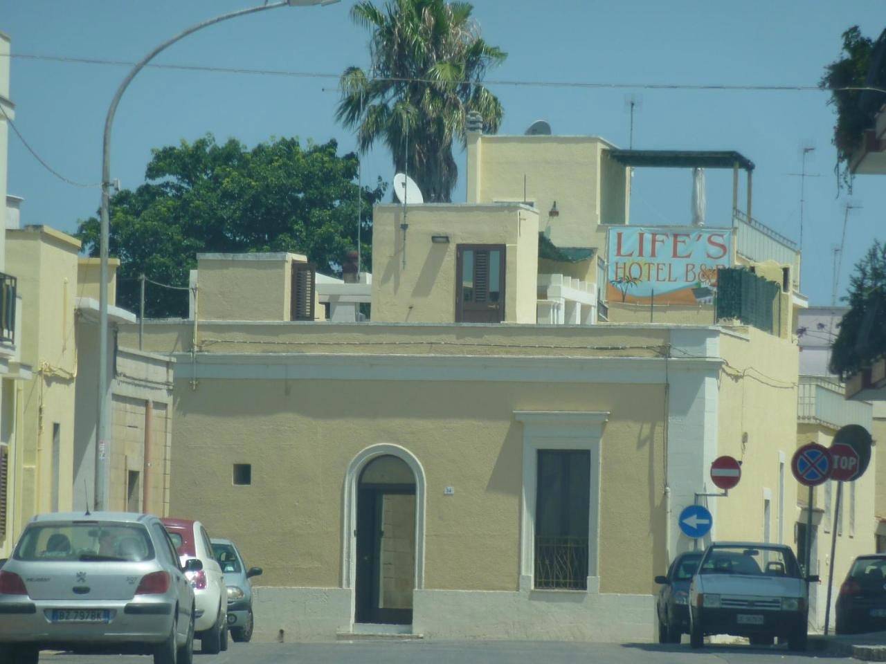 Life's Hotel B in Minervino di Lecce, Provincia di Lecce
