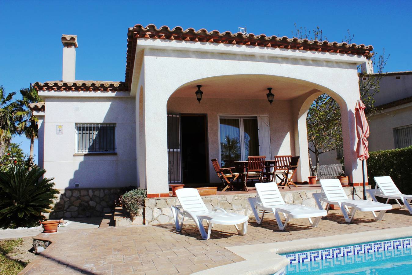 "Carmen 1"@Marisol: 500m zum Strand, Privat-Pool, A/C, Wifi, Hundestrand in Riumar, Delta de l'Ebre