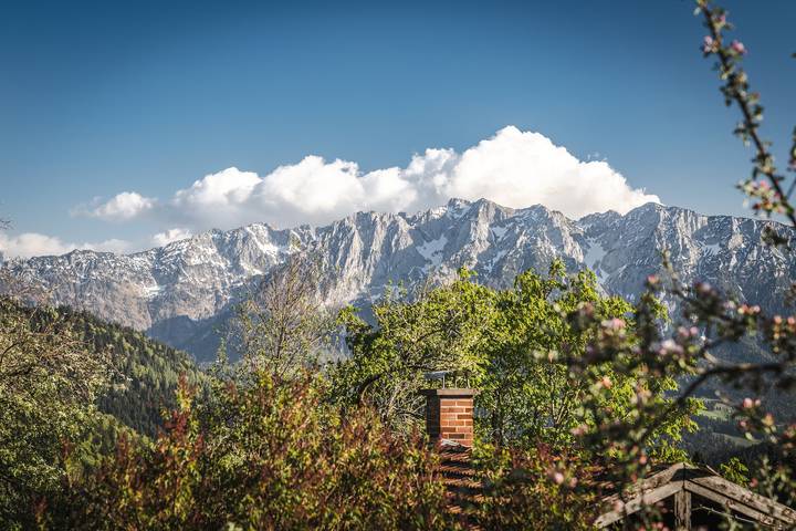 Bergbauernhof Simmerl - Ferienwohnung Geigelstein 60 qm mit zwei Schlafzimmer und Balkon in Aschau im Chiemgau, Bayerische Alpen