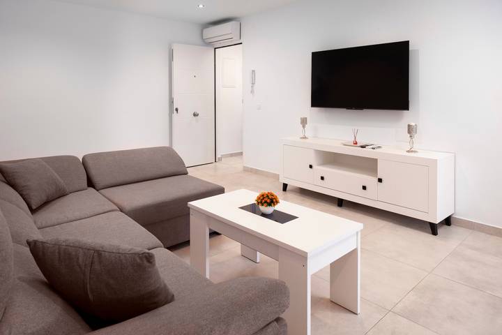 Ferienwohnung für 6 Personen, mit Balkon und Whirlpool in Cómpeta - 2
