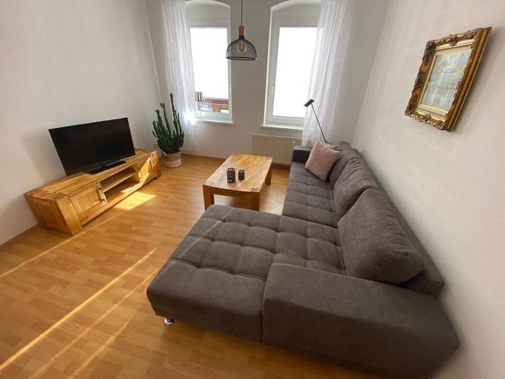 Ferienwohnung für 2 Personen, mit Terrasse und Garten sowie Ausblick in Weißenfels