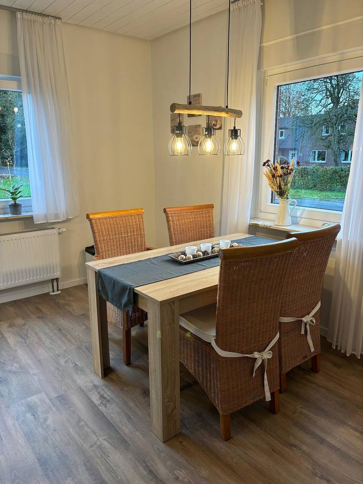 Ferienwohnung für 5 Personen, mit Terrasse und Garten in Leer und Umgebung - 4