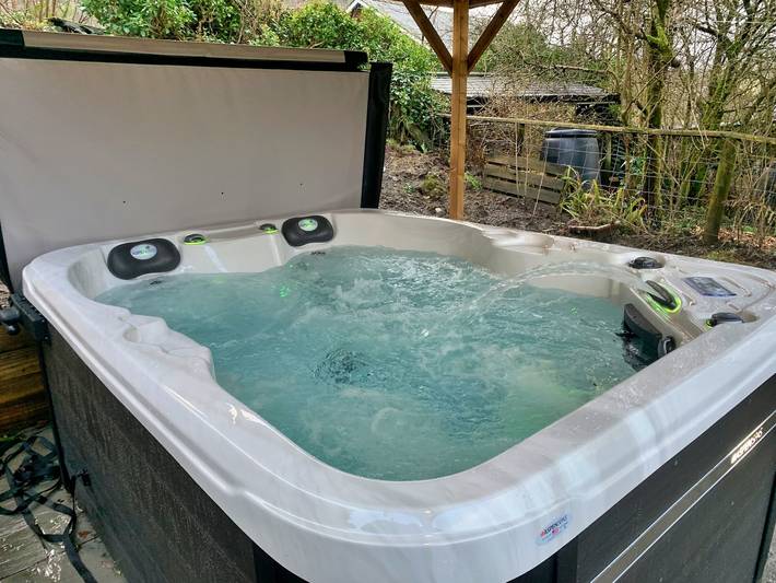 Holiday rental for 5 people, with Hot tub and Garden in North-Wales