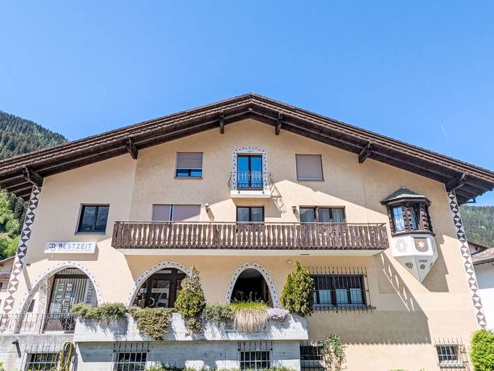 Ferienwohnung für 6 Personen, mit Balkon in Churwalden