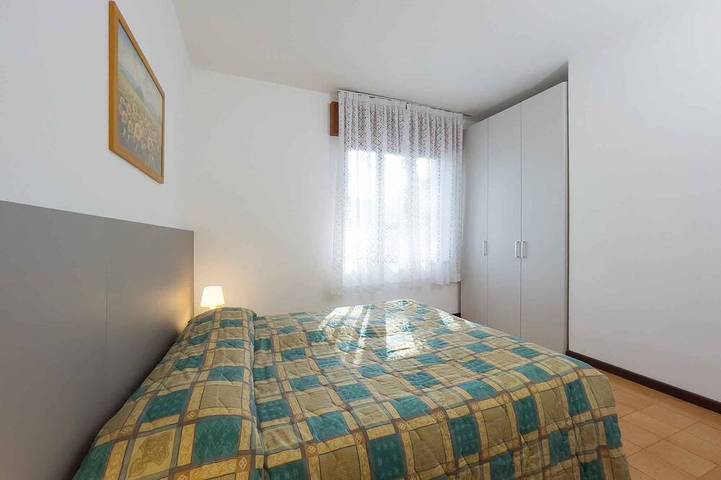 Apartamento entero, Apartamento vacacional con aire acondicionado y terraza en Lignano in Lignano Pineta, Lignano Sabbiadoro