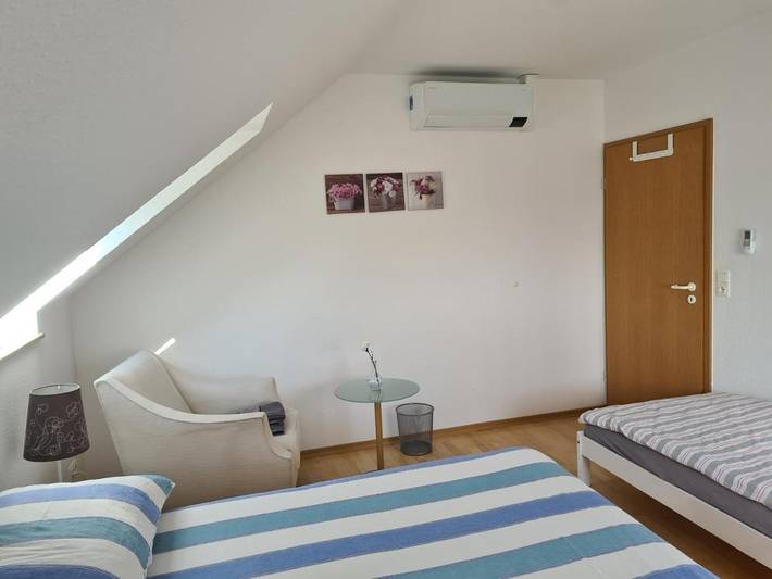B&B für 4 Personen, mit Garten und Ausblick in der Ostschweiz