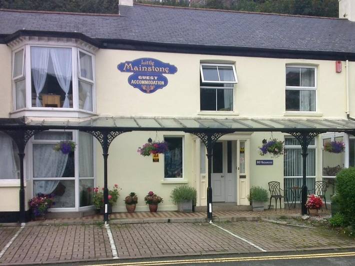 Bed and breakfast for 2 people in Looe