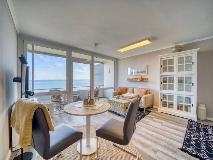 Ferienwohnung für 2 Personen, mit Balkon und Ausblick, kinderfreundlich am Steinwarder