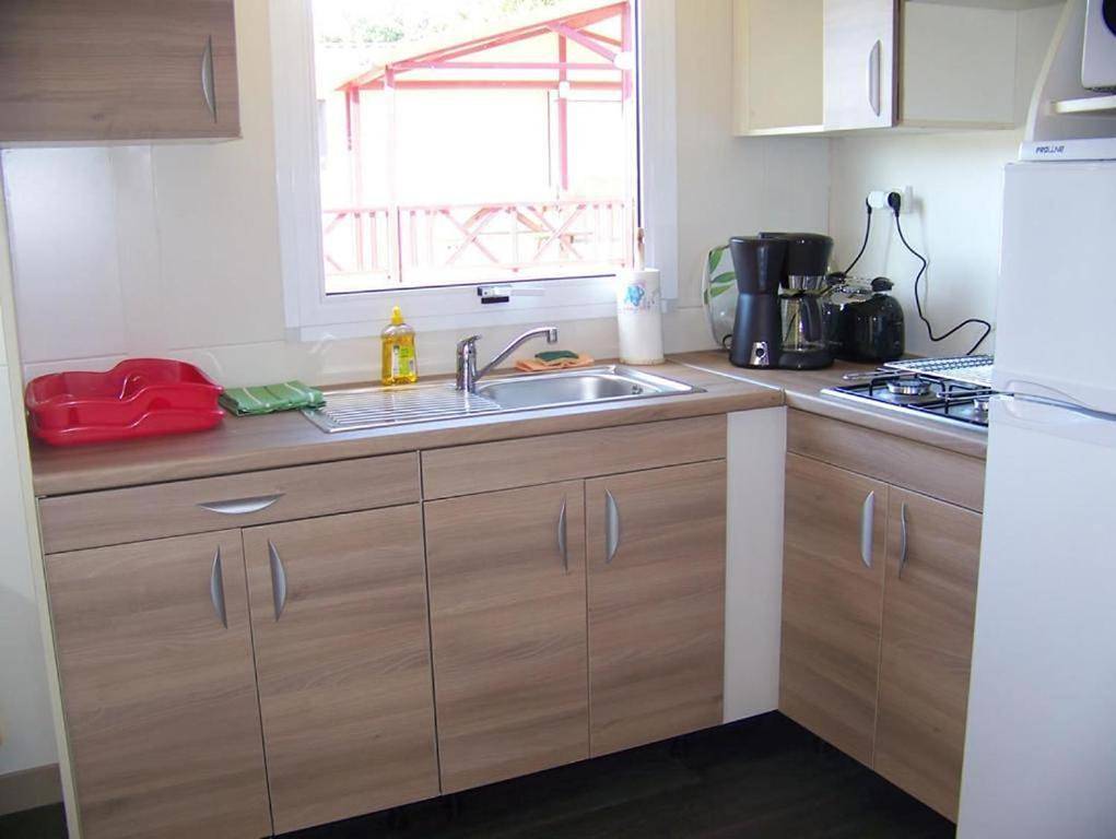 Three-Bedroom Chalet in La Réunion (Lot-et-Garonne), Région de Nérac