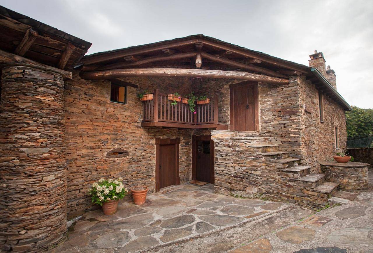 Casa Xaymaca in Samos (Lugo), Reserva da Biosfera Ribeira Sacra e Serras do Oribio e Courel