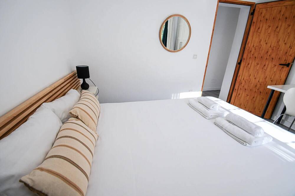 Entire apartment, 5 min from the airport + Ifema in Barajas, Madrid