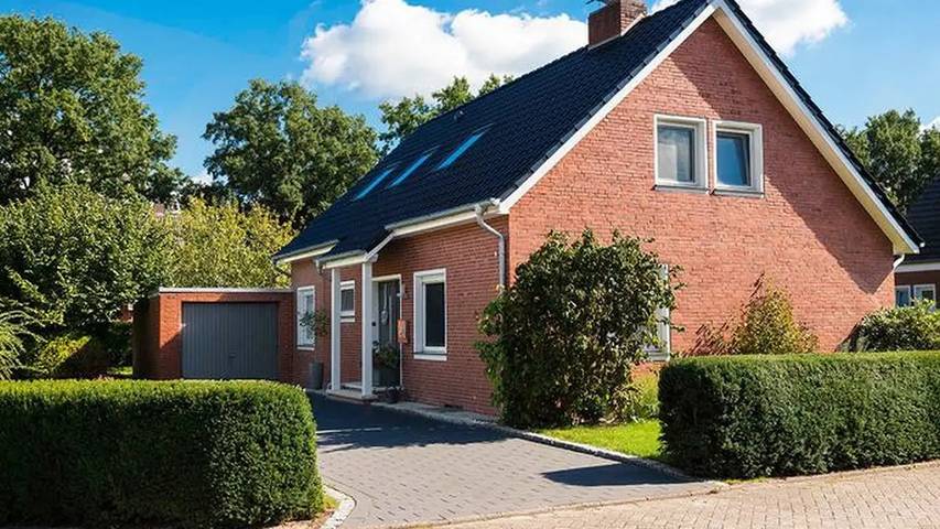 Ferienhaus für 4 Personen, mit Garten in Leer
