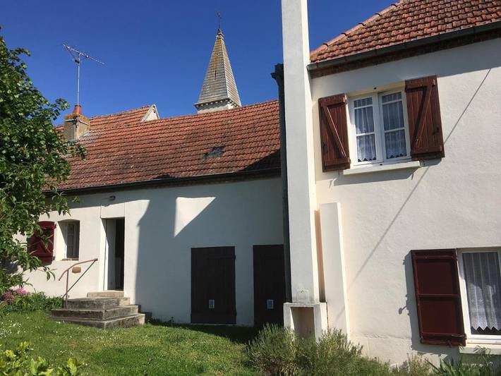 Location de vacances pour 5 personnes, avec jardin, animaux acceptés à Prémilhat - 2