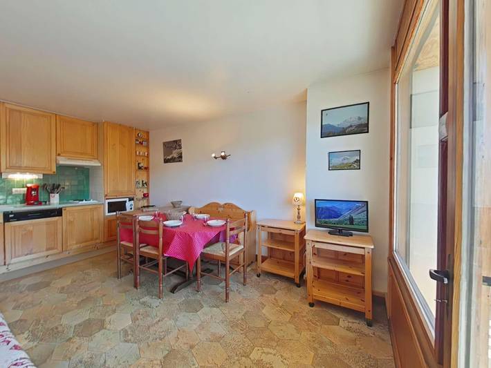Location de vacances pour 5 personnes, avec balcon et jardin à Le Grand-Bornand