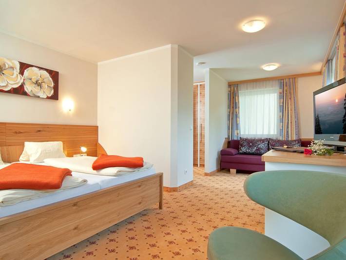 Hotel für 3 Personen, mit Balkon und Terrasse sowie Garten und Sauna am Faaker See - 2