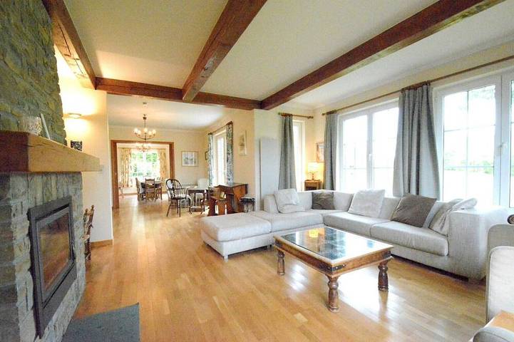 Ferienhaus für 14 Personen, mit Terrasse und Garten in Daverdisse
