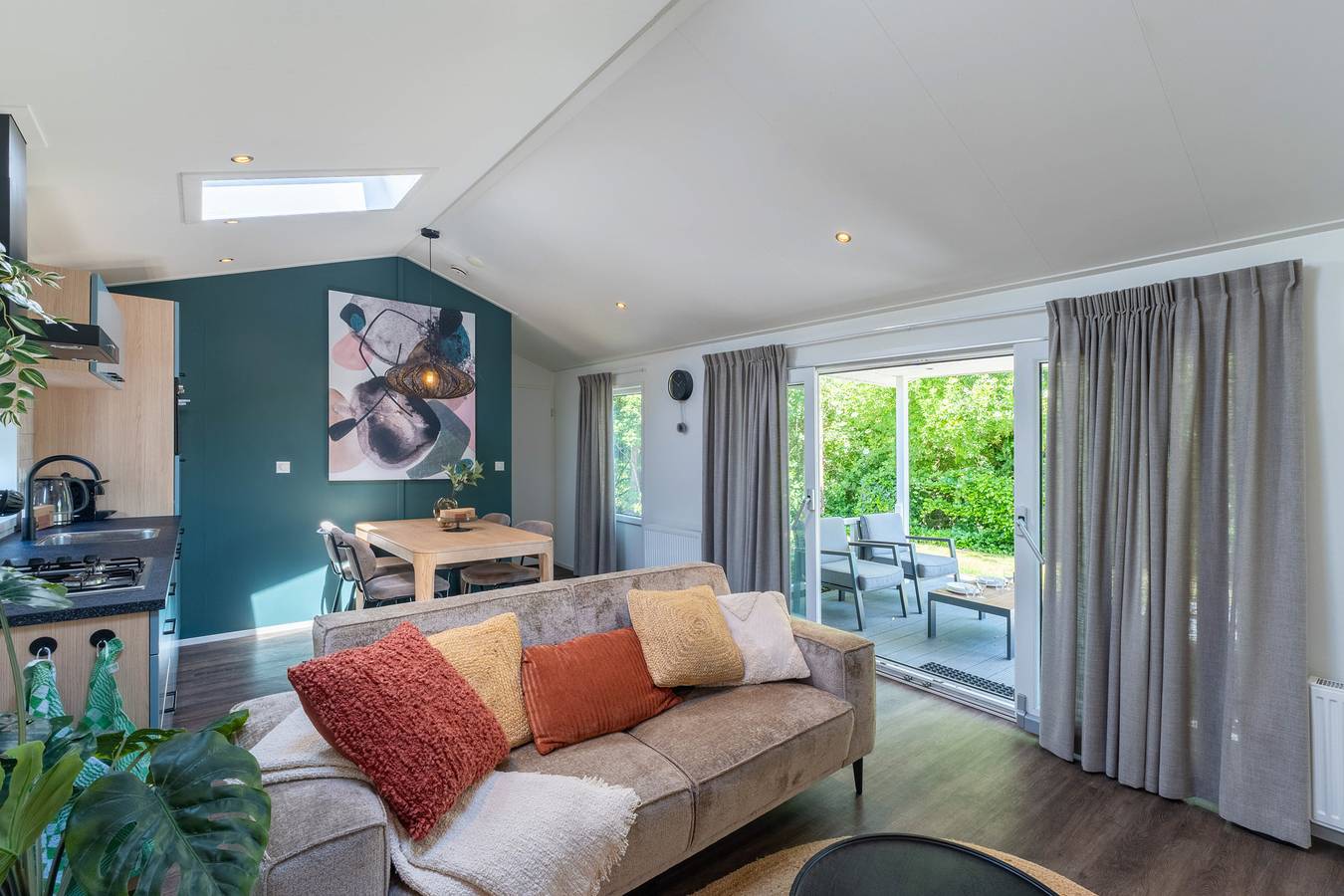 Vakantiepark De Thijmse Berg — Wellness Cottage met hottub en sauna | 4 personen in Rhenen, Provincie Utrecht