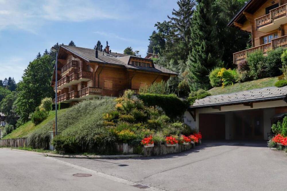 Appartement entier, Chaperon Rouge A3 by Interhome in Chesières, Ollon (Villars-sur-Ollon)