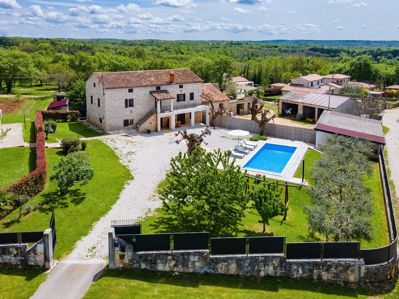 Vera in Sveti Ivan (Višnjan), Općina Višnjan