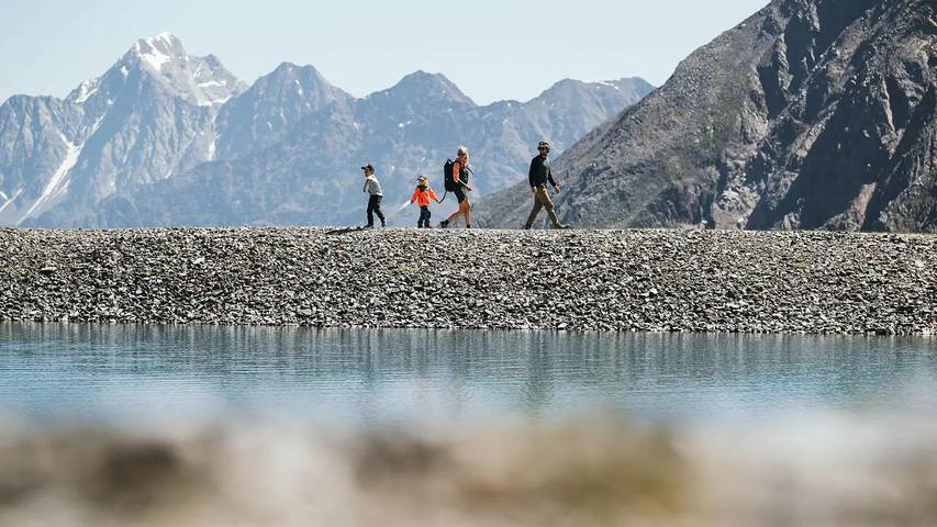 Hütte für 2 Personen, mit Terrasse und Garten sowie Sauna im Stubaital