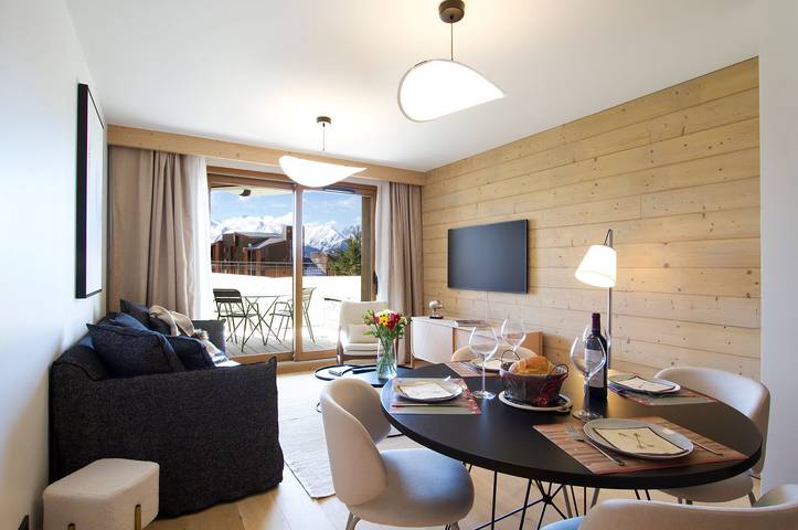 Location de vacances pour 6 personnes, avec Balcon et Terrasse ainsi que Piscine et Sauna à Huez