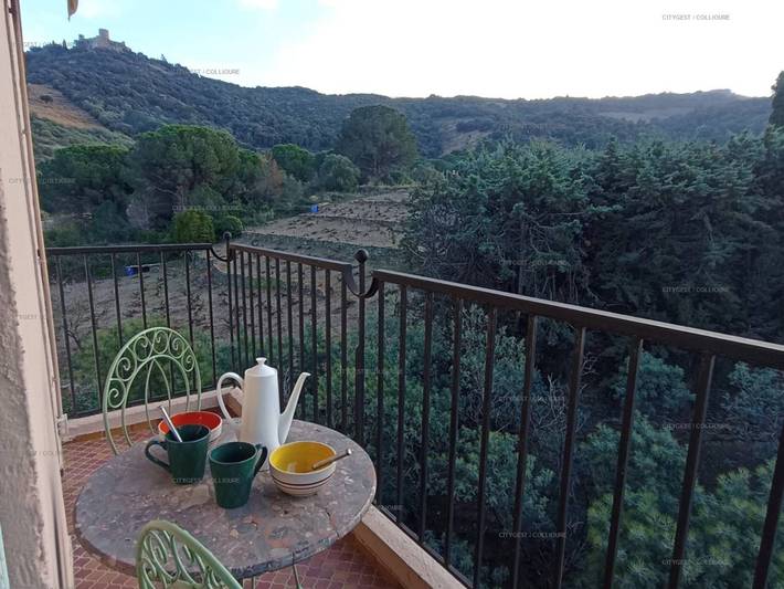 Ganze Wohnung, Modernes Apartment mit Pool, Klimaanlage und Parkplatz, 300m vom Strand entfernt in La Côte Vermeille, Collioure