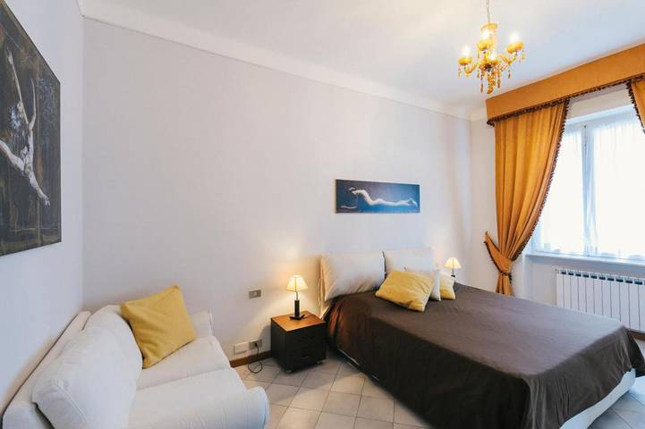 Gîte pour 5 personnes, avec terrasse à Noli - 2