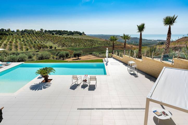 Ferienhaus für 6 Personen, mit Pool