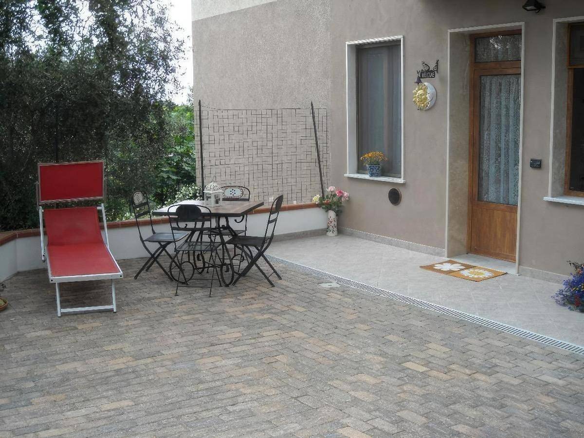 Agrodolce in Toirano, Riviera di Ponente