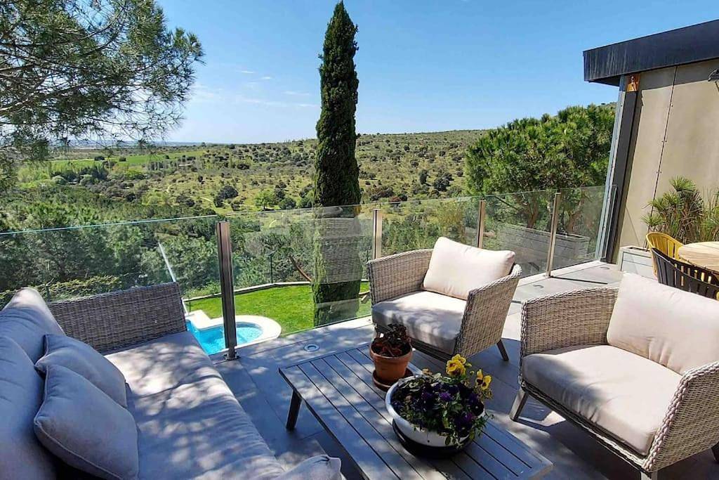 Three-Bedroom House in Galapagar, Área Metropolitana de Madrid