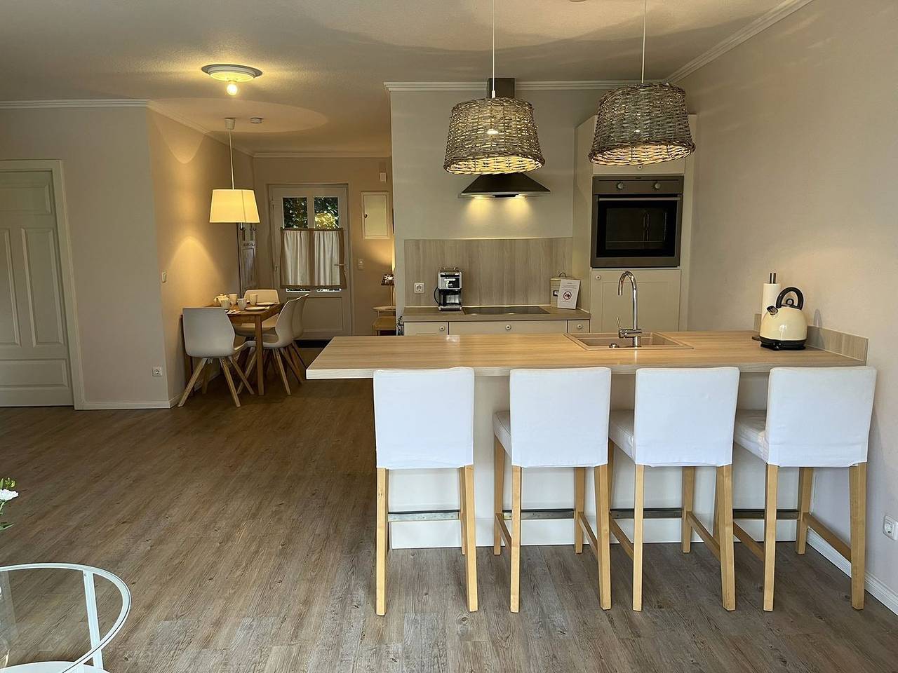 Ganze Wohnung, Schicke Ferienwohnung mit Terrasse in Zentrumsnähe. 1 kleiner Hund ist erlaubt. in Hafen Büsum, Büsum