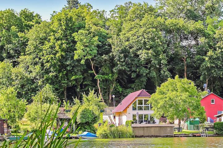 Ferienhaus für 5 Personen, mit Terrasse und Garten - 1