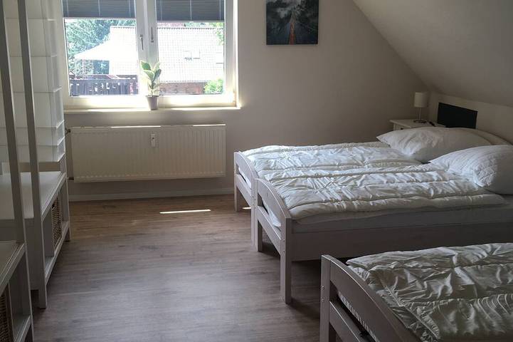 Ferienwohnung für 19 Personen, mit Terrasse und Garten in Neuenkirchen (Lüneburger Heide) - 4