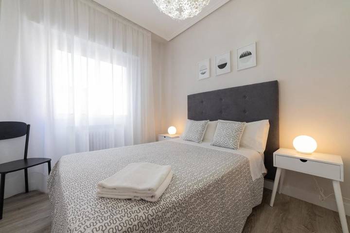 Gîte pour 8 personnes, avec terrasse et vue à Logroño - 3