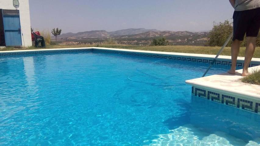 Apartamento de vacaciones para 4 personas, con jardín y terraza además de vistas y piscina en Sierras Subbéticas - 3