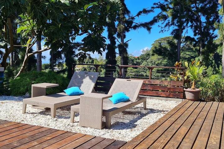 Location de vacances pour 6 personnes, avec piscine ainsi que jardin et vue dans Mahina - 2