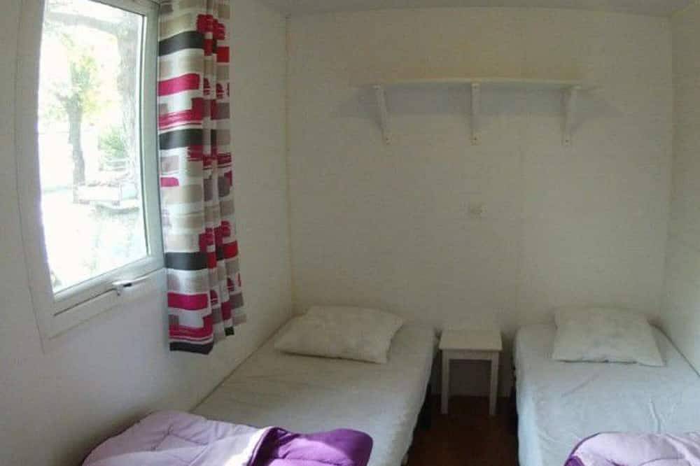 Mobilheim mit Terrasse für 4 Personen in La Mothe-Achard, Loire-Tal